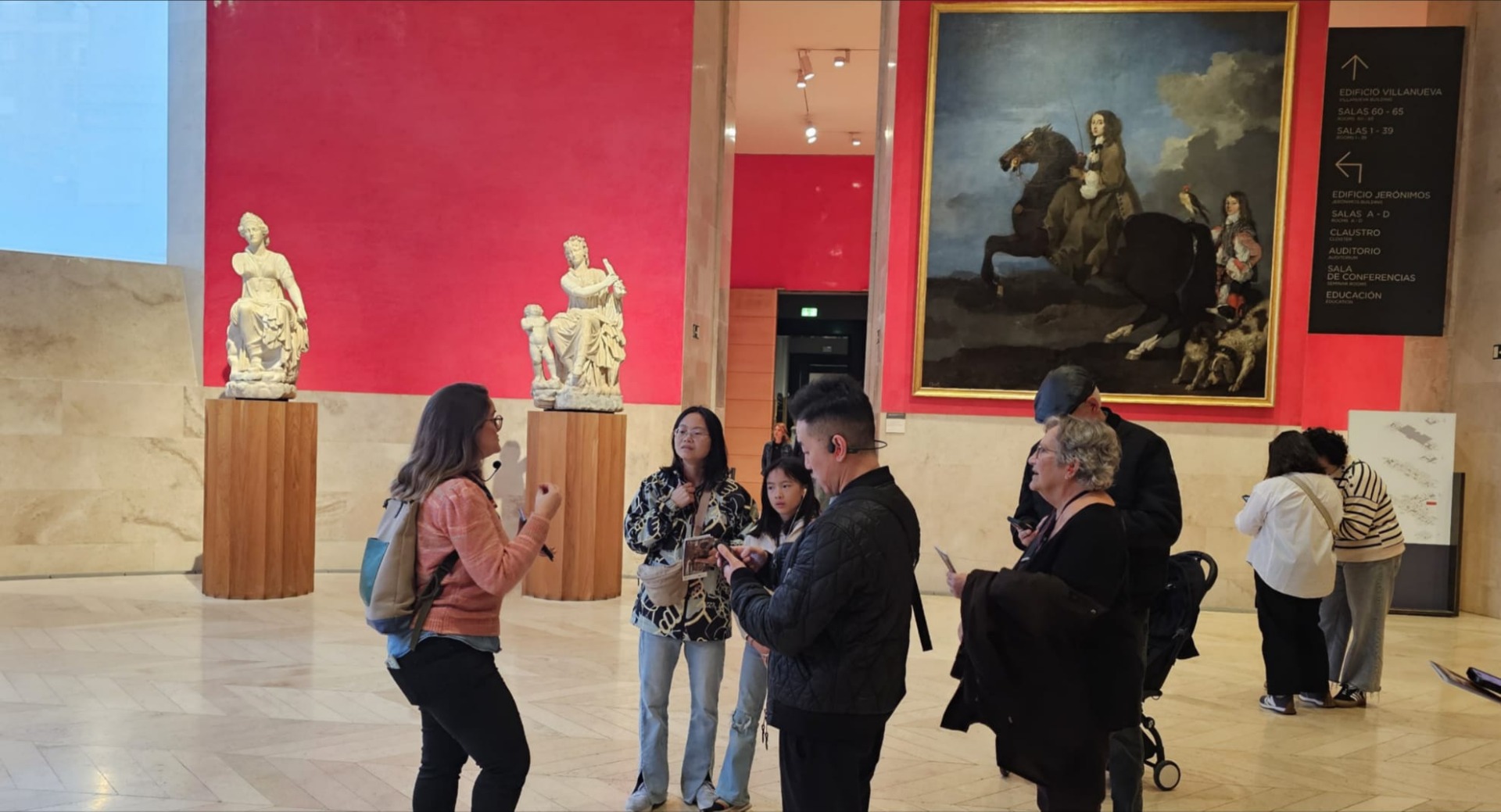 Helena del Pozo, Historiadora del Arte y Guía Oficial en Madrid